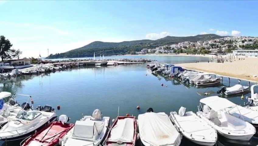 Αpartments Anna Deluxe Lägenhet Kavala Exteriör bild
