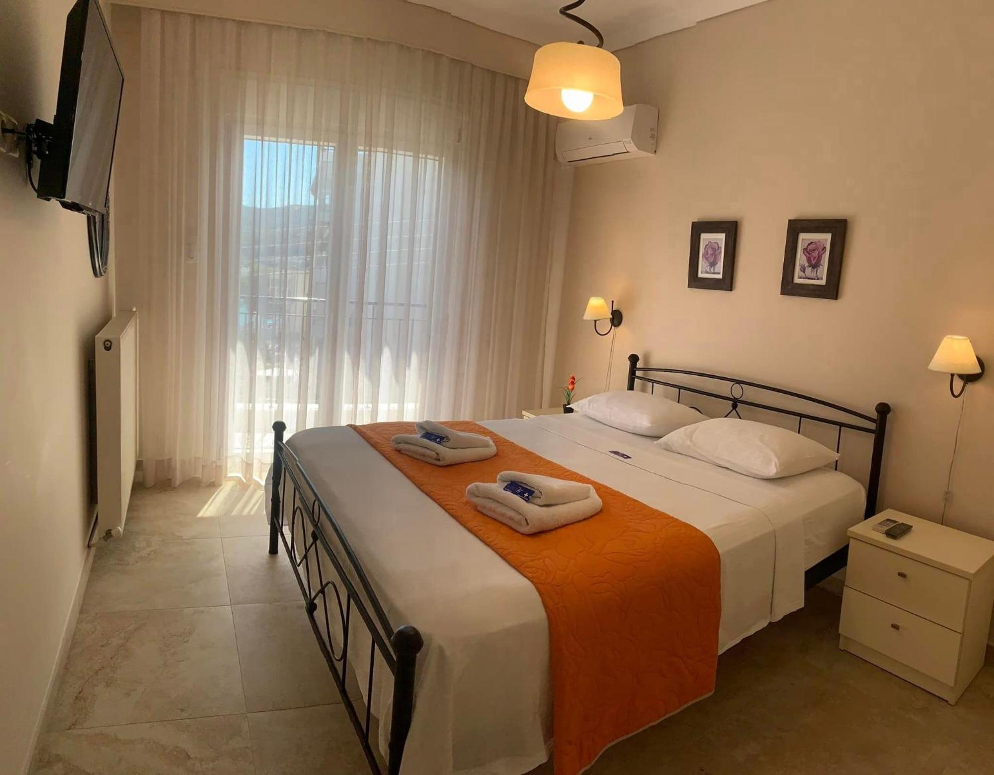 Αpartments Anna Deluxe Lägenhet Kavala Exteriör bild